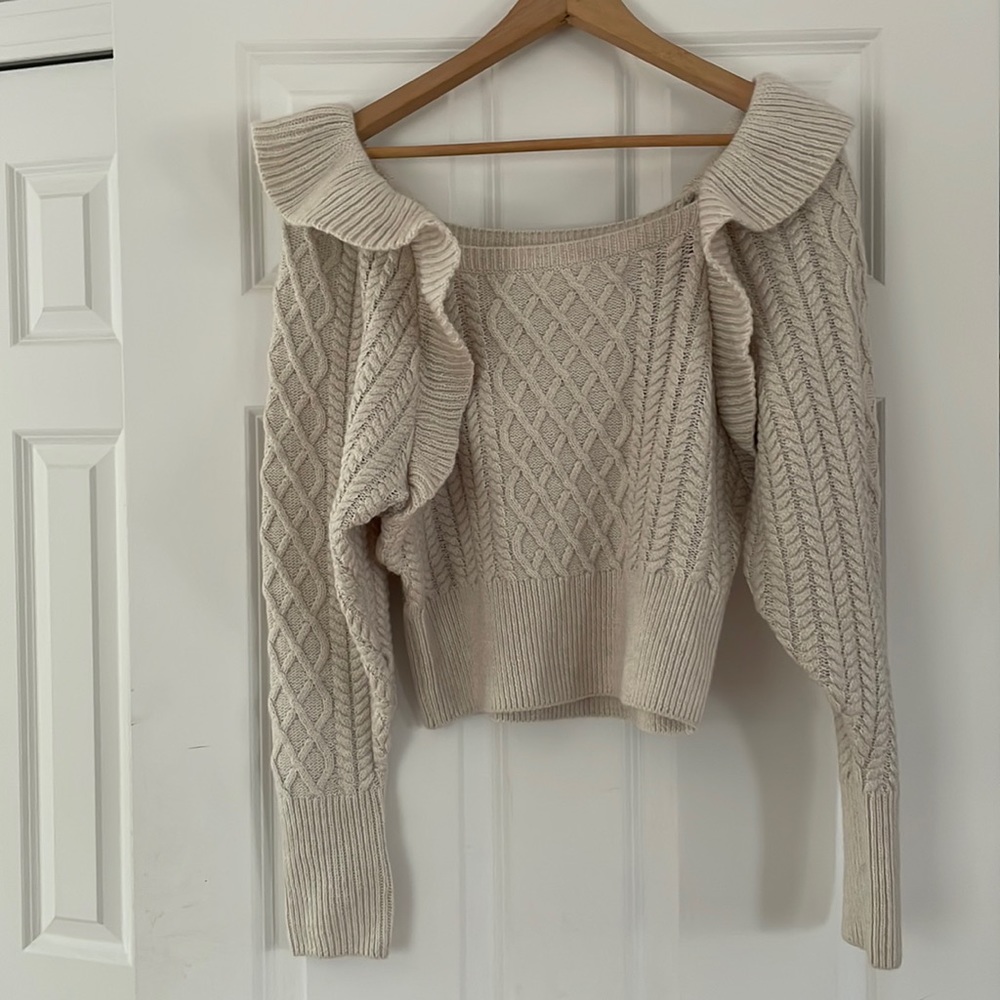 Oatmeal colored crop sweater
